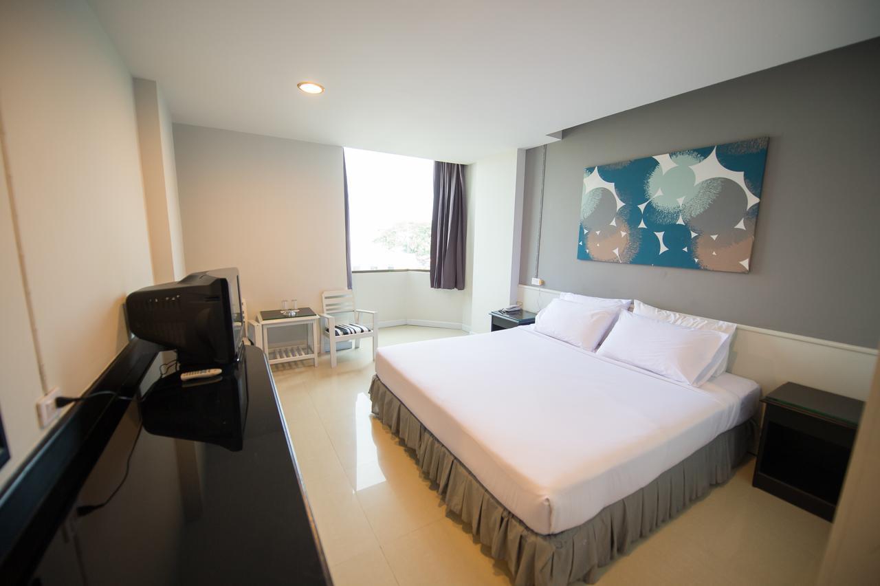 Kessiri Hotel Sisaket Exterior foto